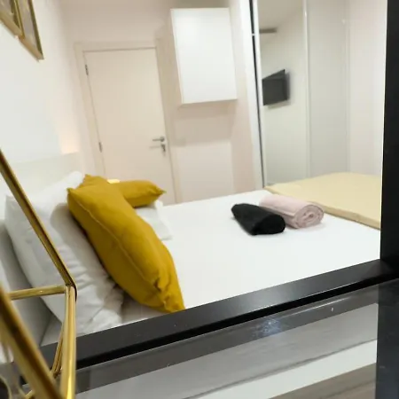 Privado Pena Habitación en casa particular *